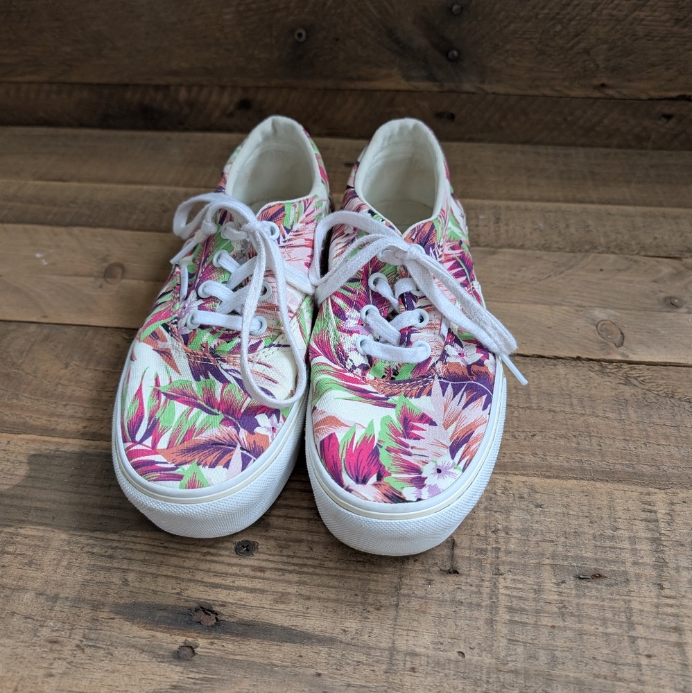 Floral Vans Doheny Platform Canvas Sneakers